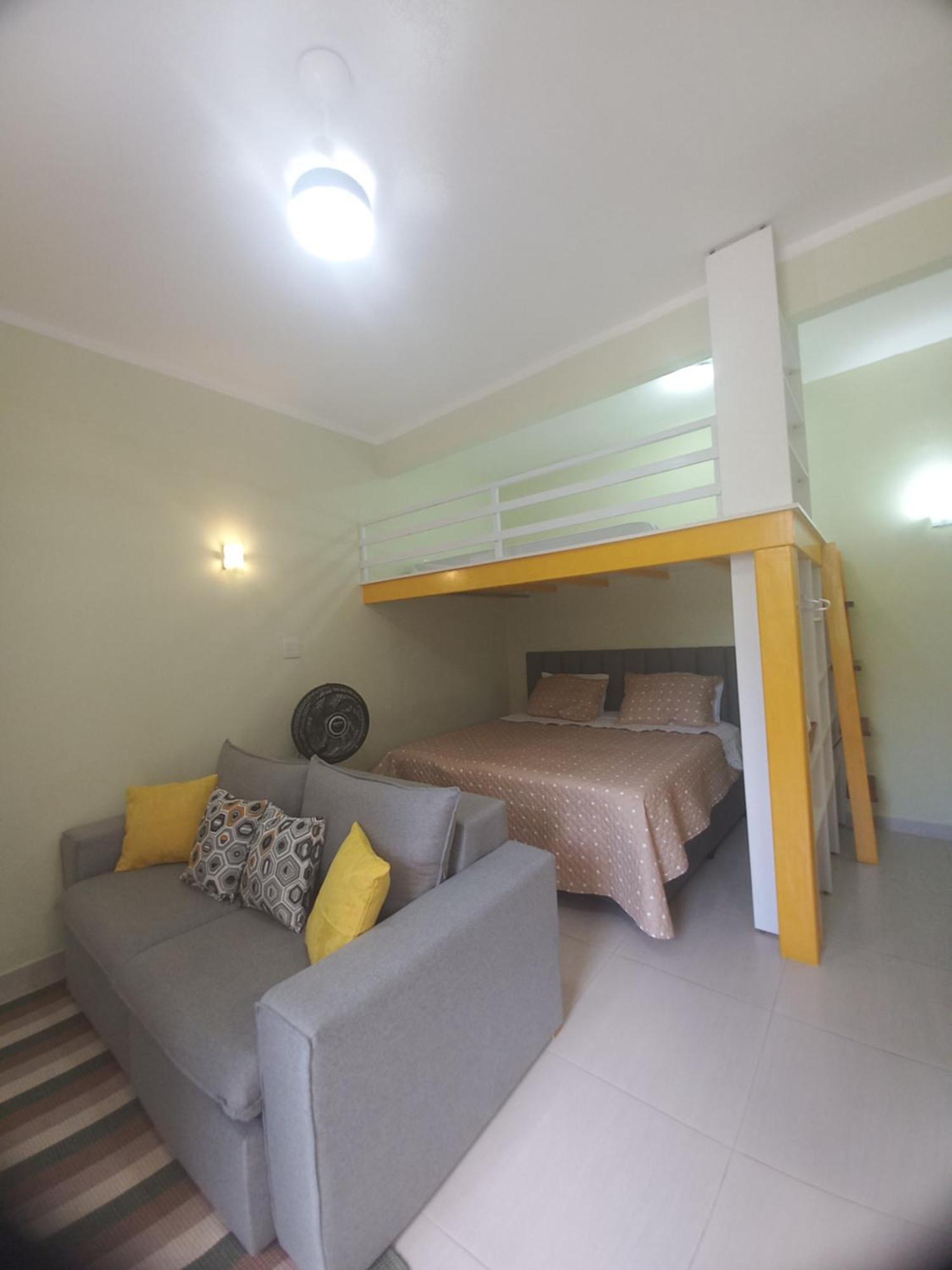 Apartamento Na Lapa Com Ar, Varanda E Localizacao Perfeita *